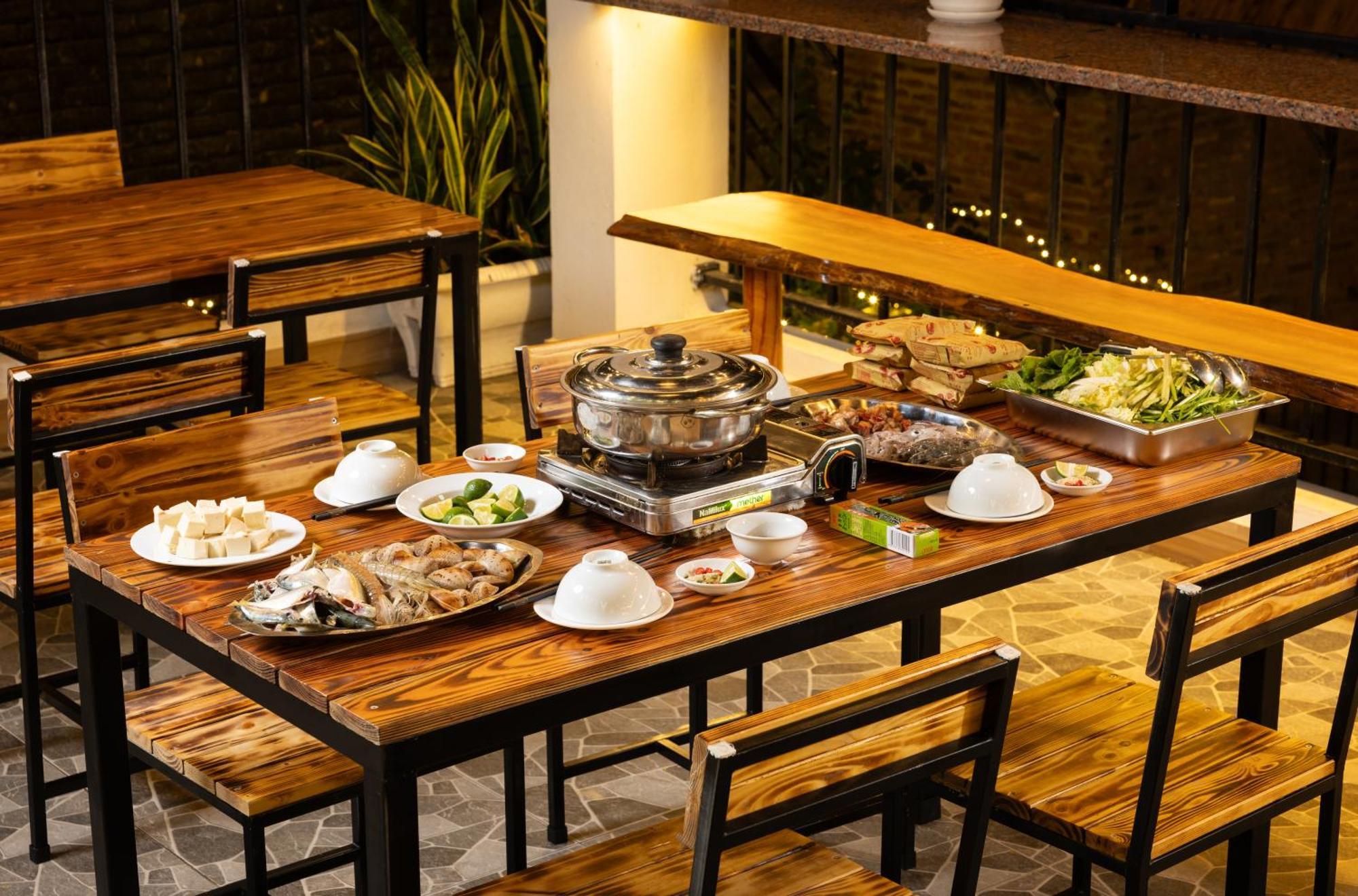 Cat Ba Xanh Spring Garden Hotel Dong Khe Sau Exterior photo